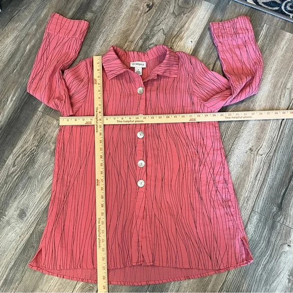PECK & PECK Long Sleeve Lagenlook Button Up Tunic Blouse Shacket Size Medium - Picture 8 of 10